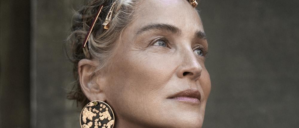 Schauspielerin, Schriftstellerin, Malerin. Sharon Stone empfindet die Kunst als Berufung und ist dankbar dafür.