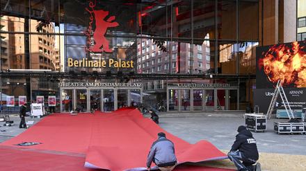 Der rote Teppich wird ausgerollt. Am Donnerstagabend geht es los auf dem Potsdamer Platz.