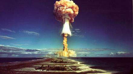 Sind EU-Atomwaffen die Lösung? Ein französischer Atombombentest auf dem Mururoa-Atoll 1971. 