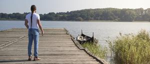 Am Hafen von Haithabu: Museumsdirektor Matthias Toplak