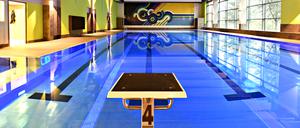 Berliner Bäder-Betriebe: Schwimmhalle Buch Wolfgang-Heinz-Straße 41, 13125 Berlin