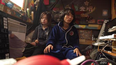 Szene aus Jin Jiangs Dokumentarfilm "Republic" mit Li Eryang (r), zu sehen im Berlinale-Forum