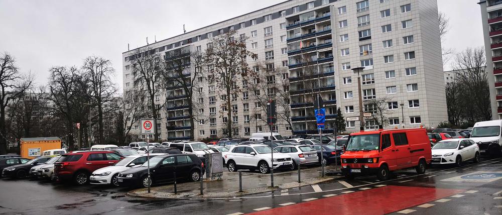 Der Parkplatz in der Koppenstraße soll zu einer Grünfläche werden.