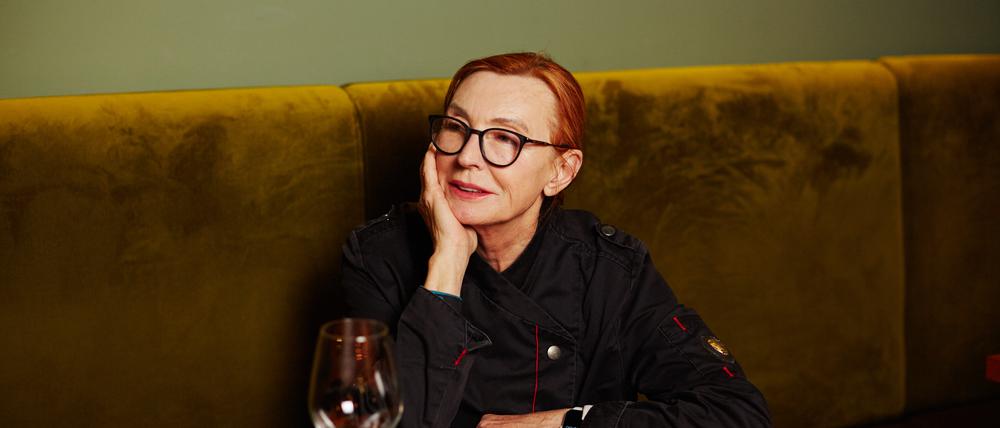 Doris Burneleit eröffnete einst den ersten und einzigen Italiener der DDR. Portrait in ihrem Restaurant Paparazzi, Lehmbruckstraße 9, Friedrichshain (Berlin-Buch).