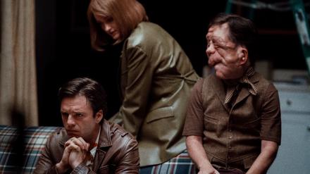 Sebastian Stan, Renate Reinsve und Adam Pearson in „A Different Man“