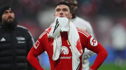 Robin Gosens ist frustriert vom Verhalten einiger Fans in den Sozialen Medien.