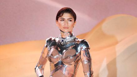 TOPSHOT - US actress Zendaya poses on the red carpet upon arrival for the World premiere of the film "Dune: Part Two" in Leicester Square, central London, on February 15, 2024. (Photo by Daniel LEAL / AFP)