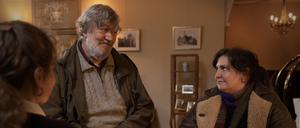 Stephen Fry und Lena Dunham haben unterschiedliche Vorstellungen von ihrer Reise in die Vergangenheit.
