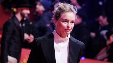 Die Schauspielerin Nina Hoss auf dem roten Teppich der 73. Berlinale im Jahr 2023.