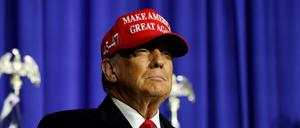 Der frühere US-Präsident Donald Trump bei einer Wahlkampfveranstaltung in Michigan.