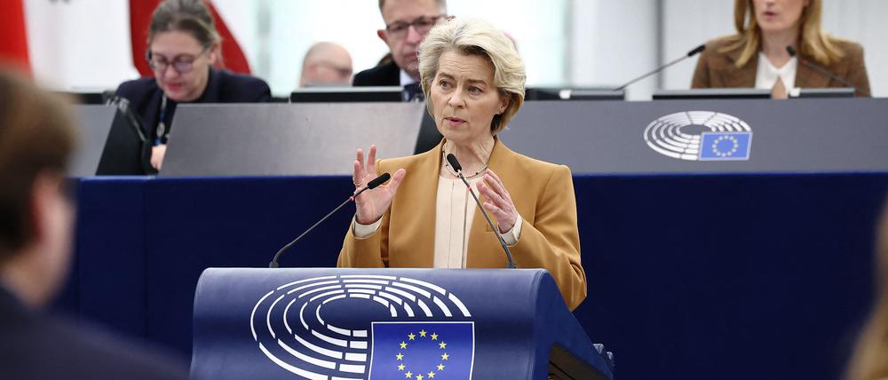 EU-Kommissionspräsidentin Ursula von der Leyen bei einer Parlamentssitzung in Straßburg.