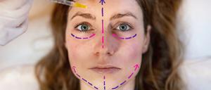 Unterm Messer: Beauty-OPs, Botox und die Suche nach sich selbst.