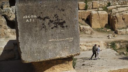 In den Ruinen von Baalbek wirkt der Mensch ganz klein und unwichtig.