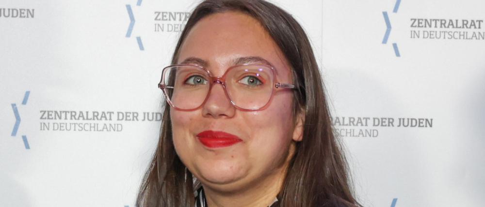 Die Journalistin und Schriftstellerin Ronya Othmann