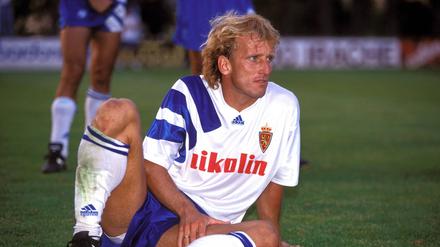  Andreas Brehme Saragossa sitzt am Boden