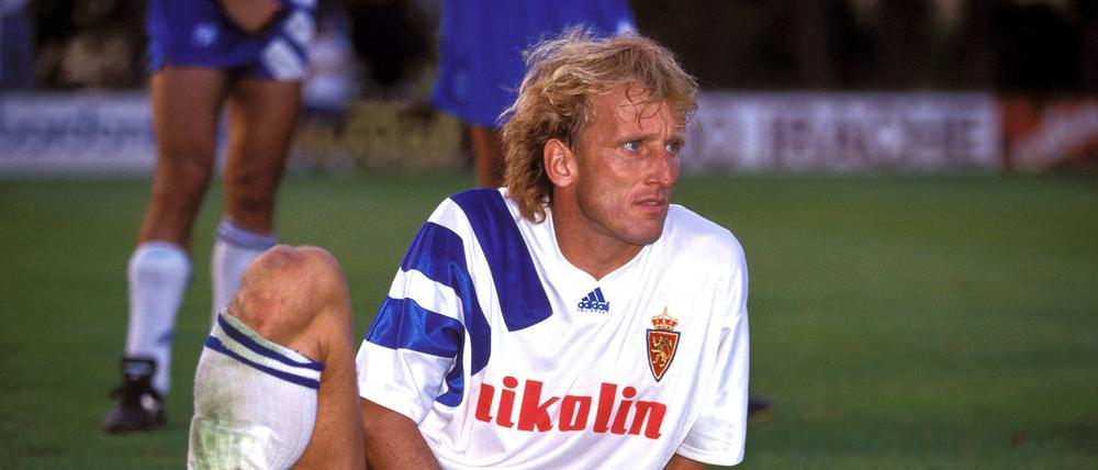 Andreas Brehme Saragossa sitzt am Boden