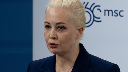 Julia Nawalnaja, Ehefrau von Alexej Nawalny auf der Münchner Sicherheitskonferenz am Tag der Bekanntgabe des Todes des Kreml-Kritikers.