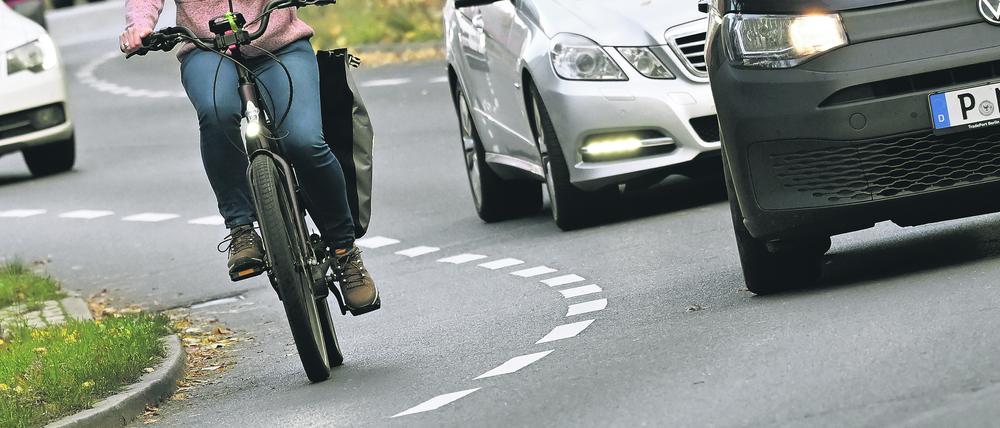 Neue Wege, aber auch neue Abstellmöglichkeiten. Die Stadt will mehr für den Radverkehr in Potsdam tun.