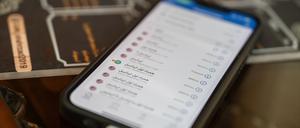 Ein iranischer VPN-Dienst erscheint auf einem Handy-Bildschirm. (zu dpa: «Irans Cyber-Rat verkündet massive Interneteinschränkungen») +++ dpa-Bildfunk +++