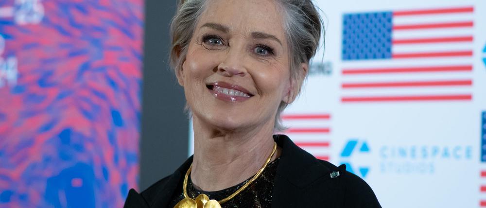 Besucht ihre Botschaft. Applaus gab es für die aufstrebenden Stars, die noch nicht so bekannt sind wie Sharon Stone.