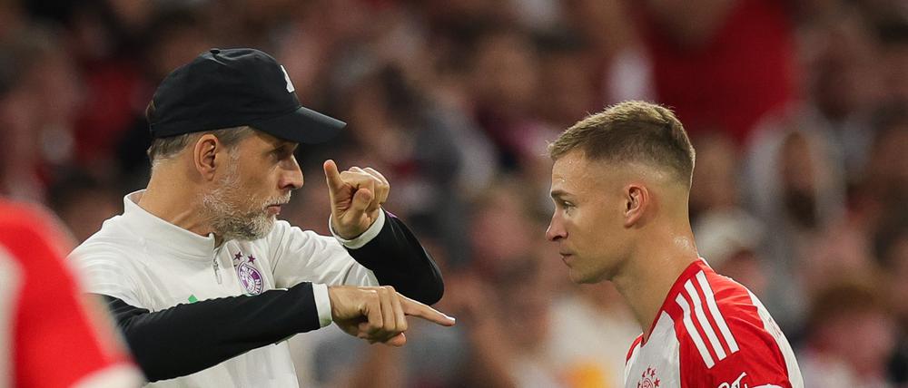 Joshua Kimmich (rechts) erlebt unter Thomas Tuchel eine schwierige Saison.