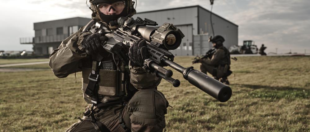 Das Wärmebild-Vorsatzgerät TigIR von Andres Industries wird von Spezialeinheiten der Polizei oder des Militärs verwendet.