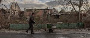 Donezk ist besonders umkämpft: Nach einem Scheinreferendum im September 2022 wurde die Region von Russland annektiert.