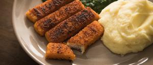 Kinder lieben sie - doch leider sind mehr als die Hälfte der getesteten Fischstäbchen schadstoffbelastet. 