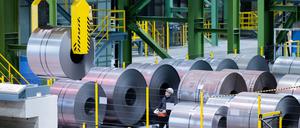 Feuerbeschichtungsanlage auf dem Gelände der Thyssenkrupp-Westfalenhütte.