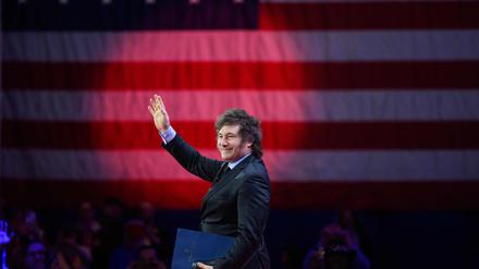 Präsident Javier Milei fährt einen harten Sparkurs. Das kommt nicht bei allen gut an.