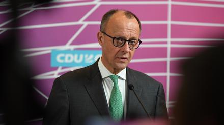 Bei „Blockaden und brennenden Reifen“ ist für Friedrich Merz eine Grenze erreicht.