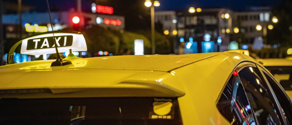 Ein Taxi in Berlin. (Symbolbild)