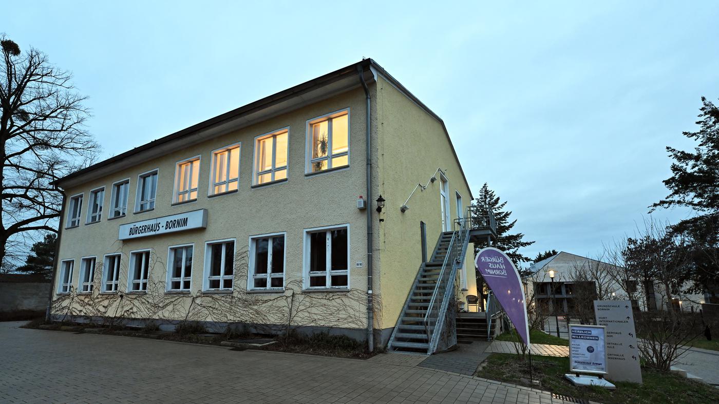 Hommage-an-Gartenphilosoph-Karl-Foerster-B-rgerhaus-Bornim-l-dt-zur-poetischen-Lesung