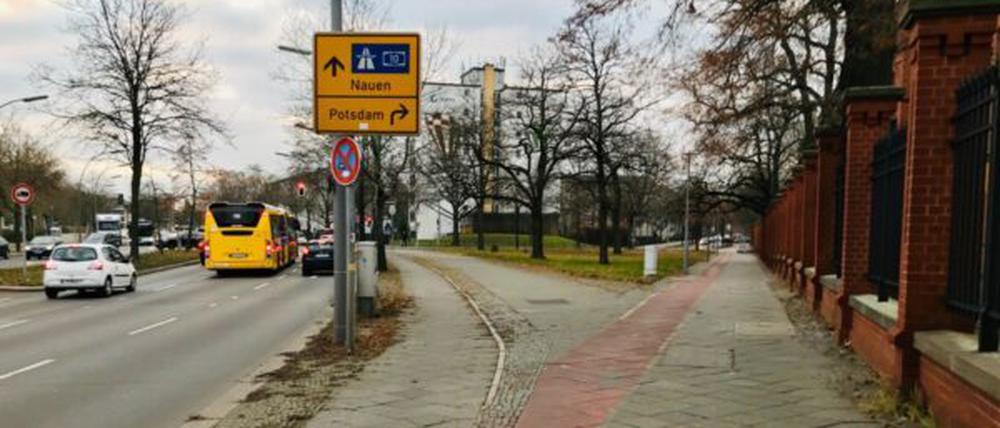 Platz der Weißen Rose in Spandau.
