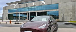 20.02.2024, Brandenburg, Grünheide: Das Werk der Tesla-Gigafactory Berlin-Brandenburg. (zu dpa: «Nach Bürgervotum: Appelle zu Lösung im Streit um Tesla-Erweiterung») Foto: Patrick Pleul/dpa +++ dpa-Bildfunk +++