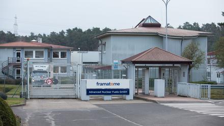 Blick auf ein Zugangstor vom Werk der Framatome – Advanced Nuclear Fuels GmbH. in Lingen, Niedersachsen.