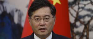 Qin Gang, Ex-Außenminister von China, spricht bei einer Pressekonferenz.