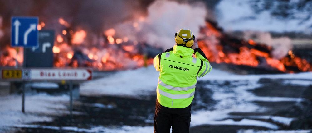 Die Region um Grindavík wird immer wieder durch Erdbeben und Vulkanausbrüche erschüttert.