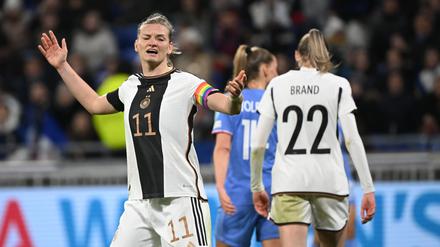 Auch Alexandra Popp kam zuletzt aus dem Spiel heraus kaum zum Zuge.
