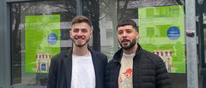 Enes Eksi und Emirhan Adas eröffnen einen Lebensmittelladen im Ackerkiez.