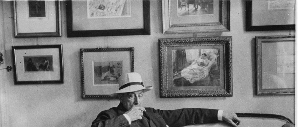 Max Liebermann im Herbst 1932 im Salon seiner Villa. Die Fotografie ist von 1932, aufgenommen in der Wannsee-Villa von Max Liebermann. Zur einmaligen Verwendung
