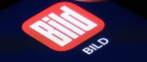 Das Logo der Tageszeitung BILD ist auf dem Display eines Smartphone zu sehen. Berlin, 22.04.2020. Berlin Deutschland *** The logo of the daily newspaper BILD can be seen on the display of a smartphone Berlin, 22 04 2020 Berlin Germany Copyright: xThomasxTrutschel/photothekx 
