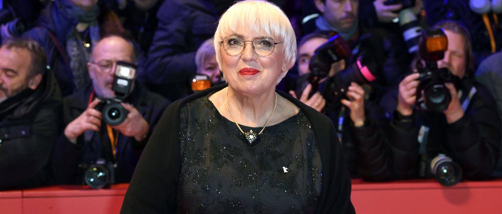 Claudia Roth bei der Verleihung des Goldenen Ehrenbären an Martin Scorsese auf der Berlinale 2024 / 74. Internationale Filmfestspiele Berlin im Berlinale Palast.