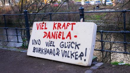 Am Landwehrkanal in Berlin meldeten sich nach Klettes Verhaftung Sympathisanten der Ex-RAF-Mitglieder. 