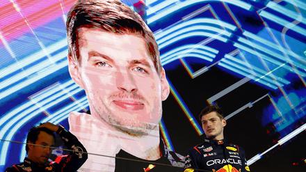 Max Verstappen (r.) kann sich in dieser Saison wohl nur selber schlagen.