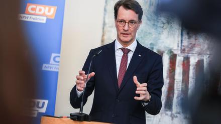 Hendrik Wüst, Ministerpräsident von Nordrhein-Westfalen, Ende Februar auf einer CDU-Fraktionssitzung im Landtag.