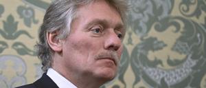 Dieses Foto zeigt Dmitri Peskow, Kreml-Sprecher, bei einem Treffen des russischen Präsidenten Putin mit dem tadschikischen Präsidenten Rahmon im Kreml (Archivbild vom 21.11.2023).