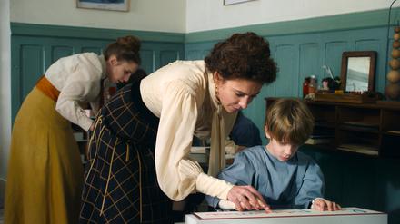 Reformpädagogin oder Forscherin? Maria Montessori (Jasmine Trinca) möchte allen Kindern eine Bildungschance ermöglichen.