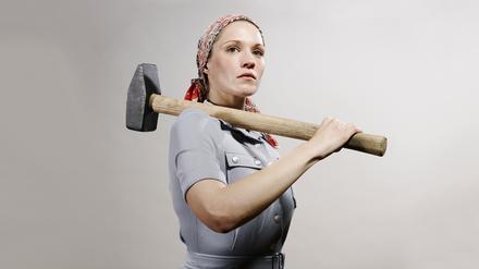 Immer noch vergleichsweise wenige Frauen machen Karriere in männlich dominierten Berufen.