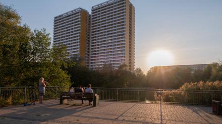 Marzahn, Hochhäuser am Springpfuhl.